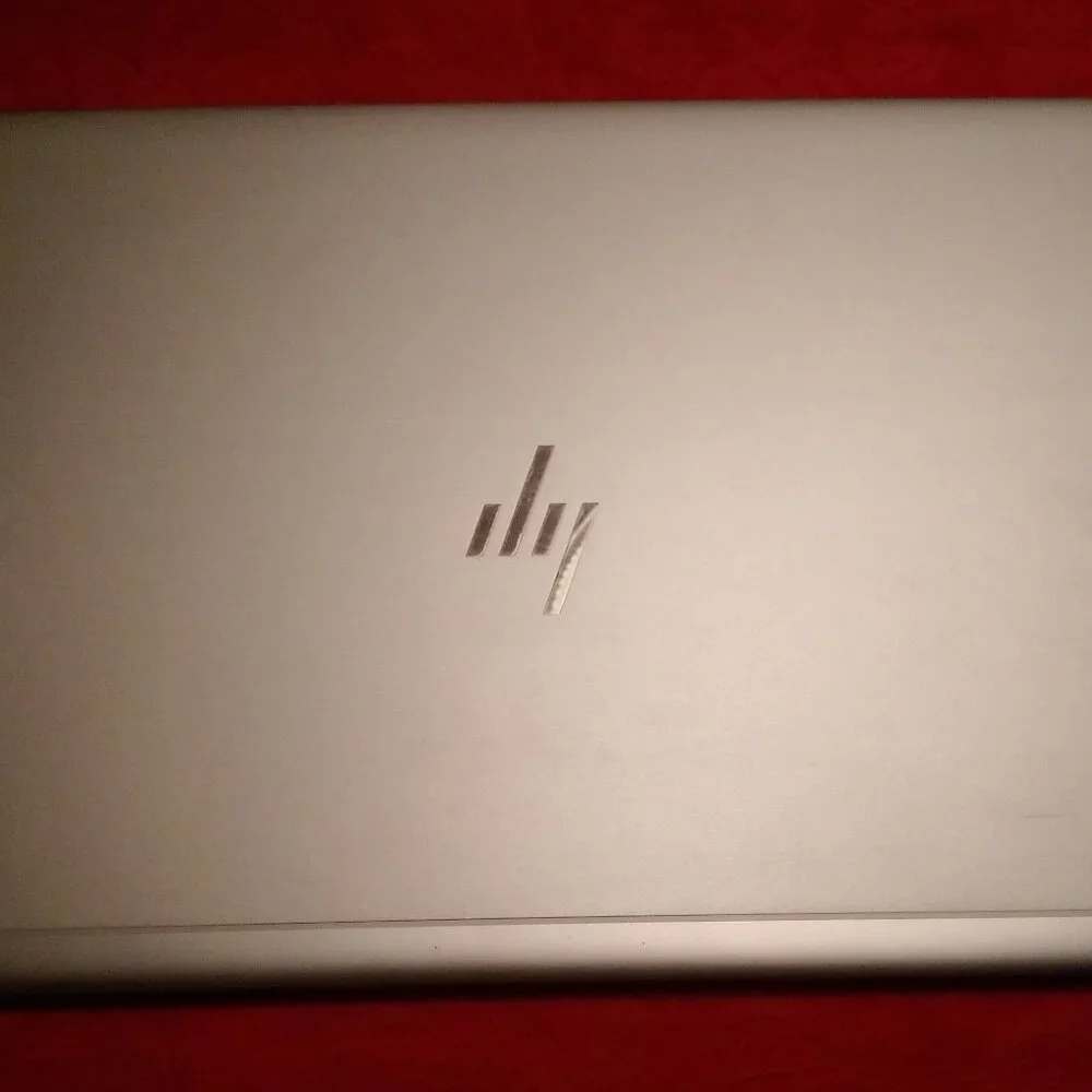 Used HP EliteBook 840 G6 Silver Touchscreen Notebook PC (256GB 1.6GHz)